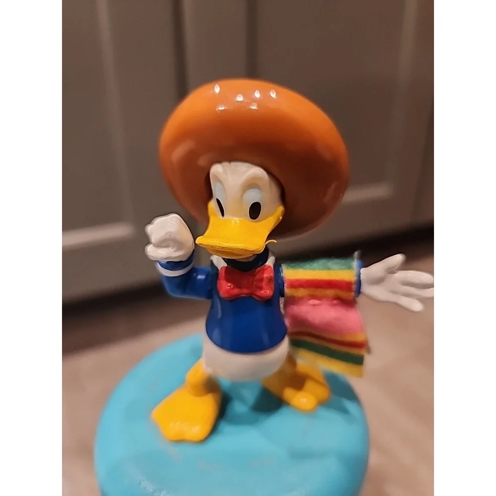 (2) Vintage Disney Donald Duck Amigos Cake Topper Figures 3-1/4